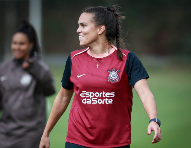 Jogadoras do Corinthians durante treino de preparação no CT.
