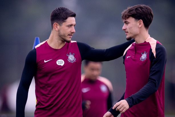 Uniforme de treino do Corinthians sem o logo da empresa de apostas após decisão