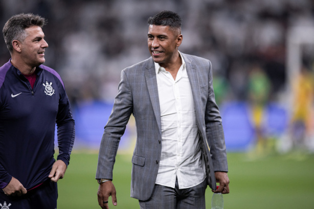 Paulinho, ídolo do Corinthians, em sua passagem pelo clube.