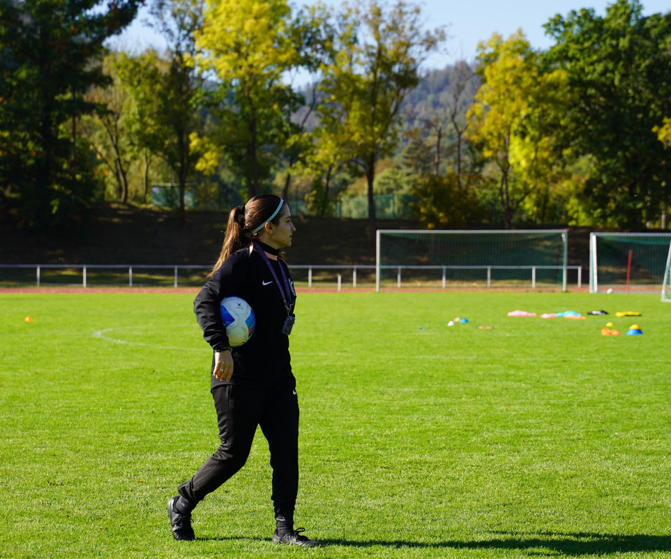 Julia Passero treinadora do time feminino de base do Corinthians